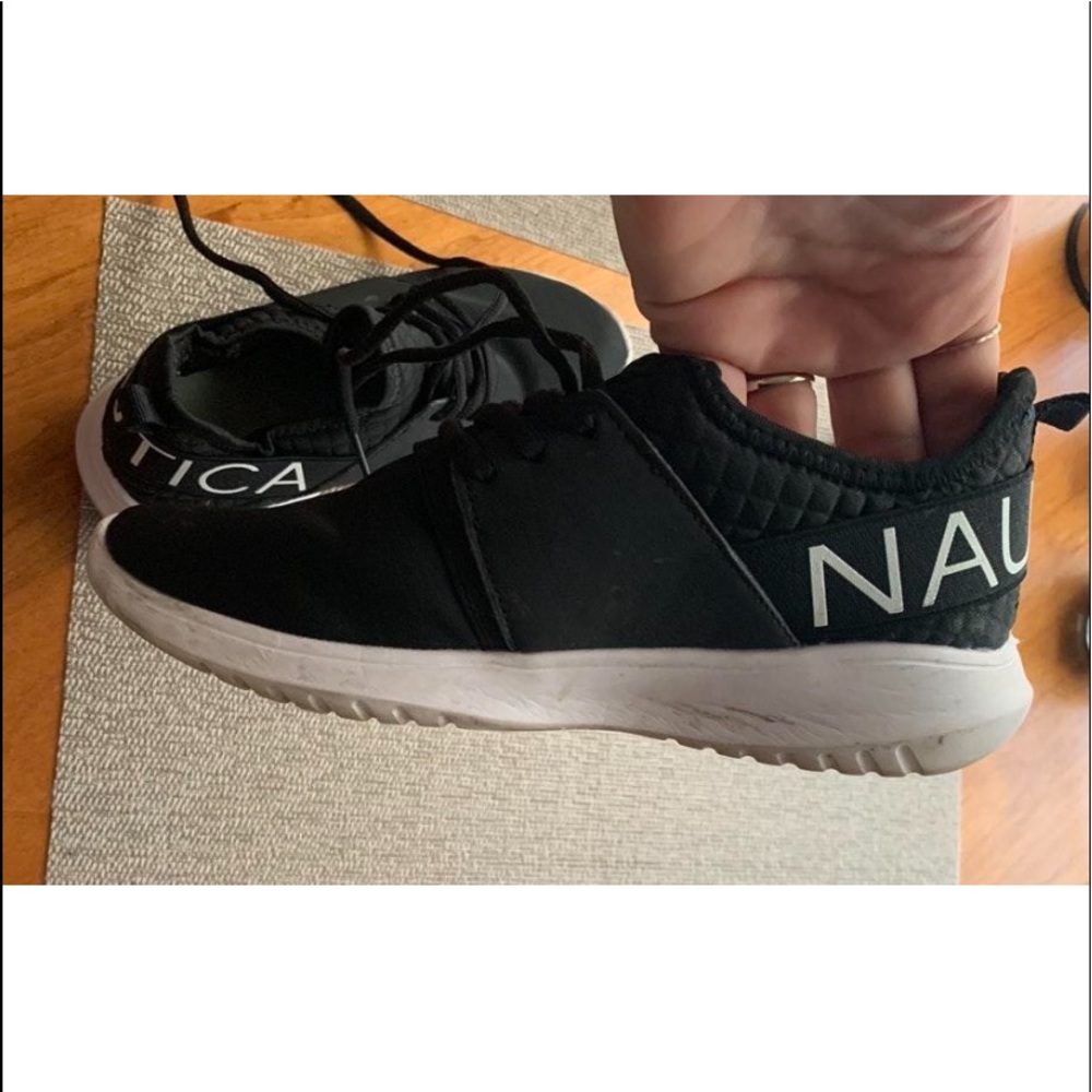 Nautica Black Sneakers Sz 6.5 - Picture 3 of 6